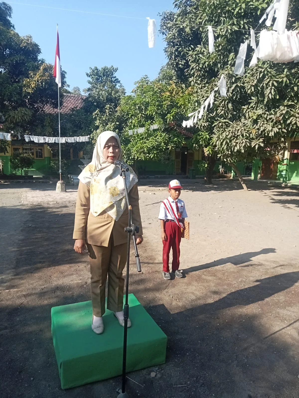 UPACARA BENDERA