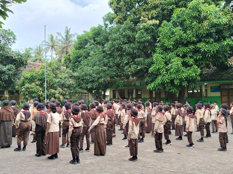 EKSTRAKURIKULER PRAMUKA