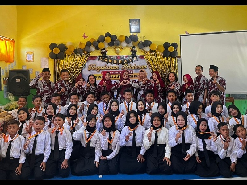 TASYAKURAN  KELULUSAN KELAS 6