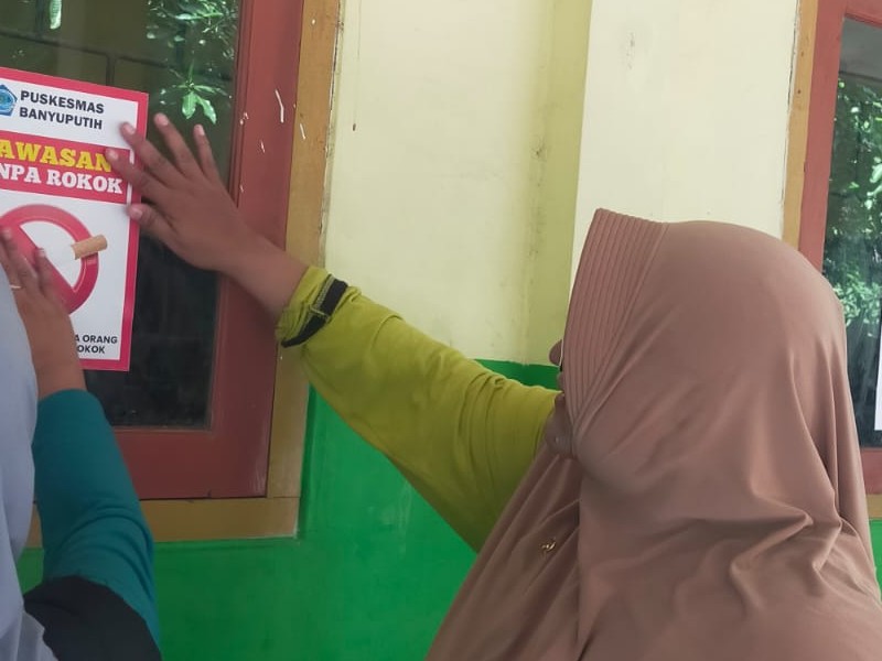 STIKER LARANGAN MEROKOK